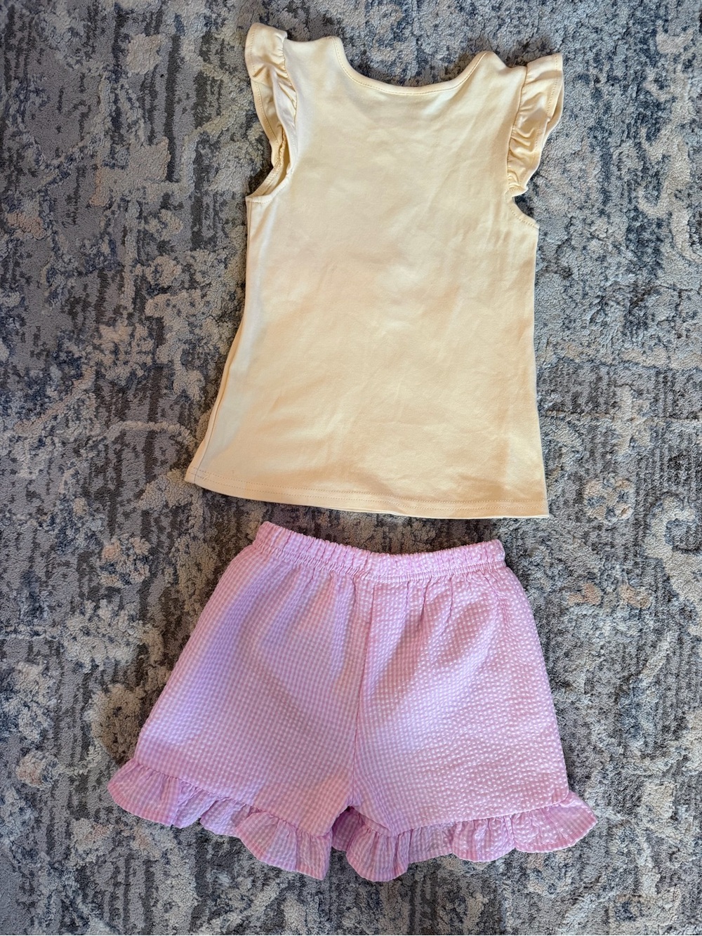 Stitchy Fish Girl 5 Seahorse Season Applique Yellow Ruffle Top/ Pink Short Set - Picture 11 of 16